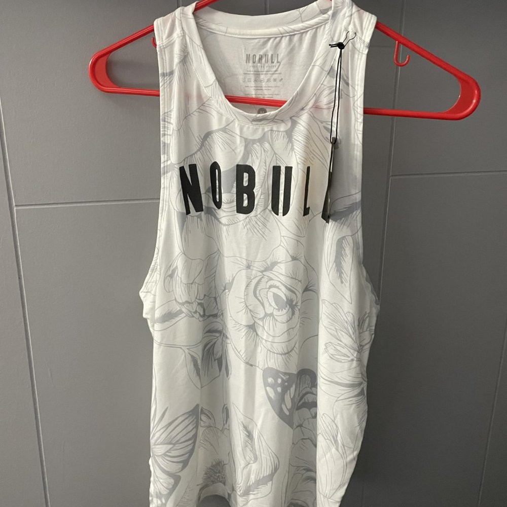 NOBULL Women's Floral Tank - Grey Butterfly